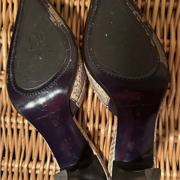 DONALD J. PLINER High Heel Mules. Embossed Python Snake Pattern. Women’s 9 - Picture 8 of 9